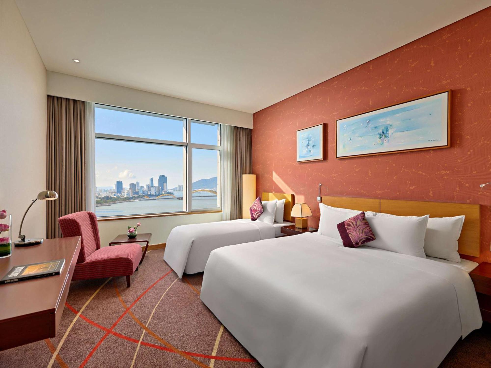 Grand Mercure Danang Kültér fotó