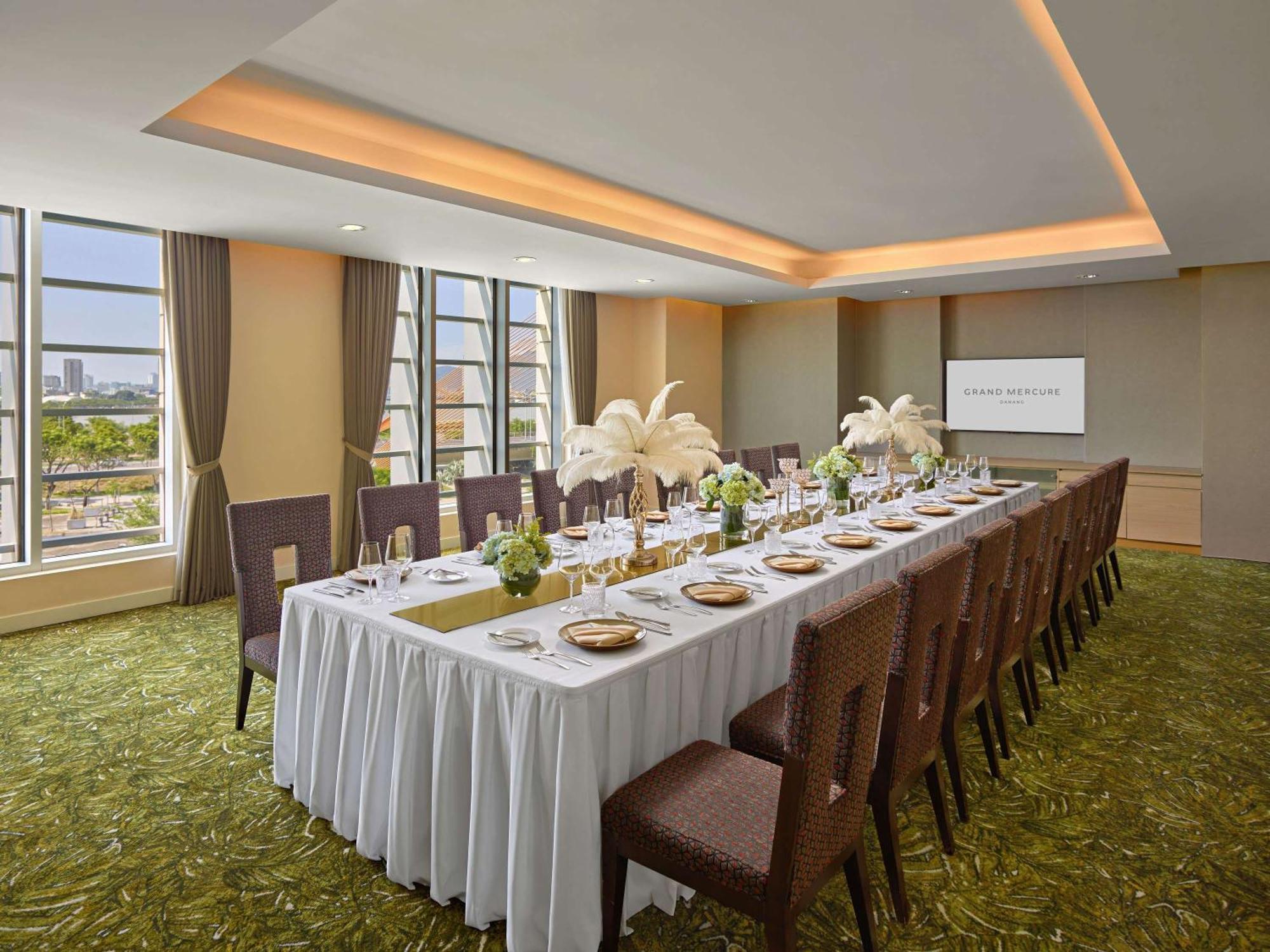 Grand Mercure Danang Kültér fotó