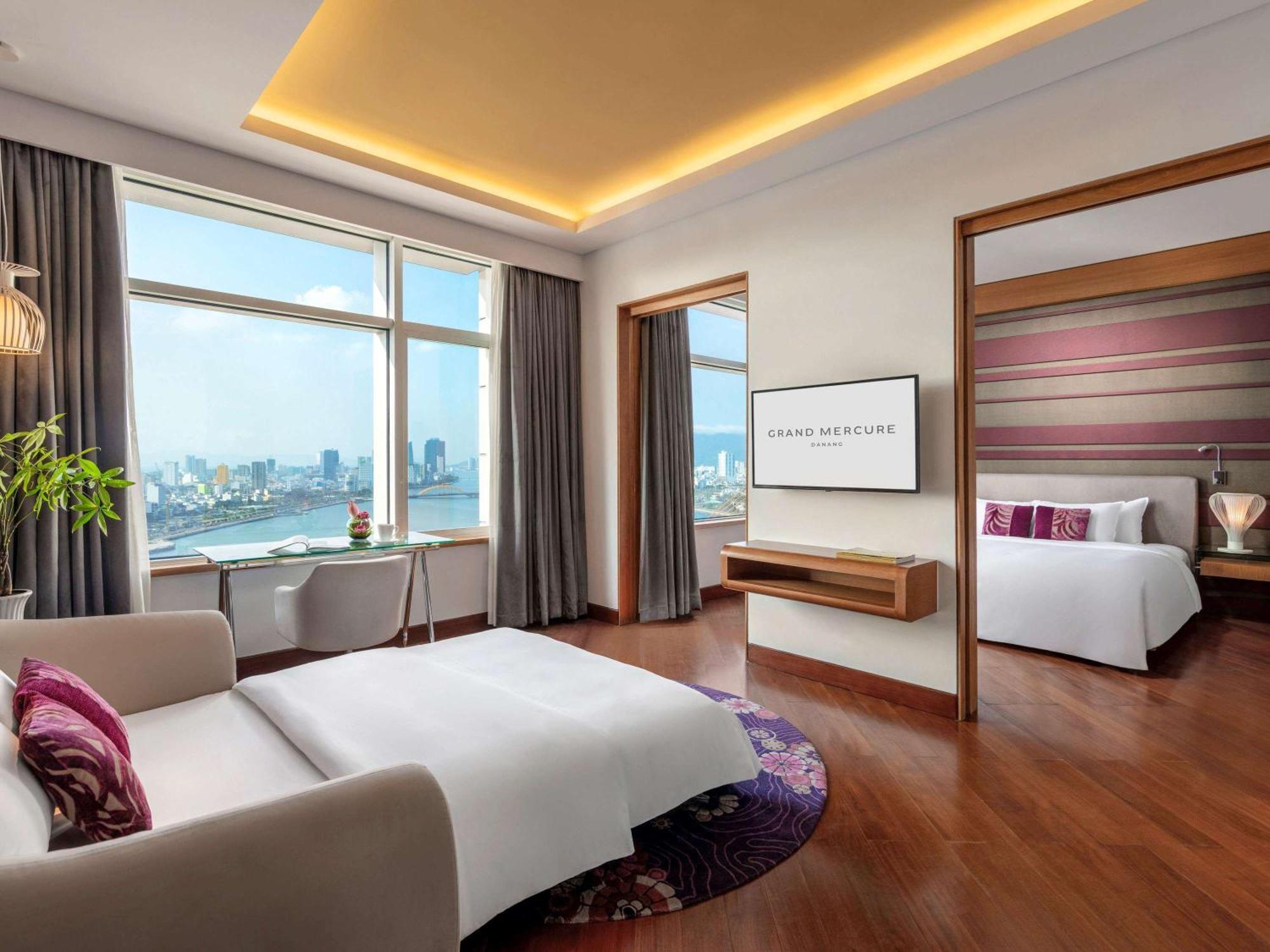 Grand Mercure Danang Kültér fotó